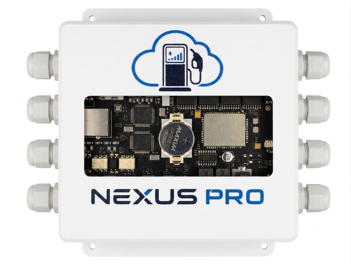 Controlador NEXUS PRO con placa electrónica industrial visible